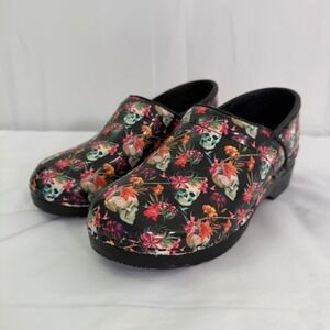 Bjork Swedish Comfort Professional Clogs Floral Skull Print Black Patent Size 37
